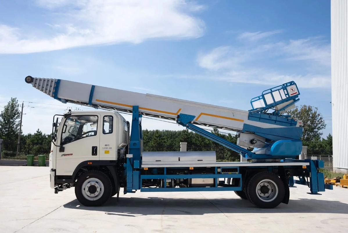 三才镇云梯上料车租赁费用